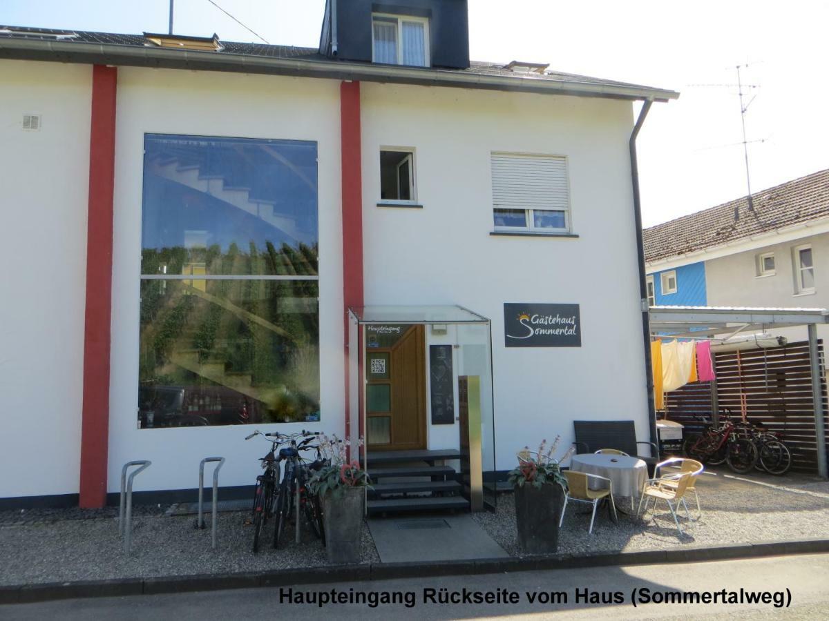 Gaestehaus Sommertal Mit Pool Im Garten, Eigener Parkplatz, 800M Zum Bodensee, 300M Zur Altstadt Meersburg Exterior foto